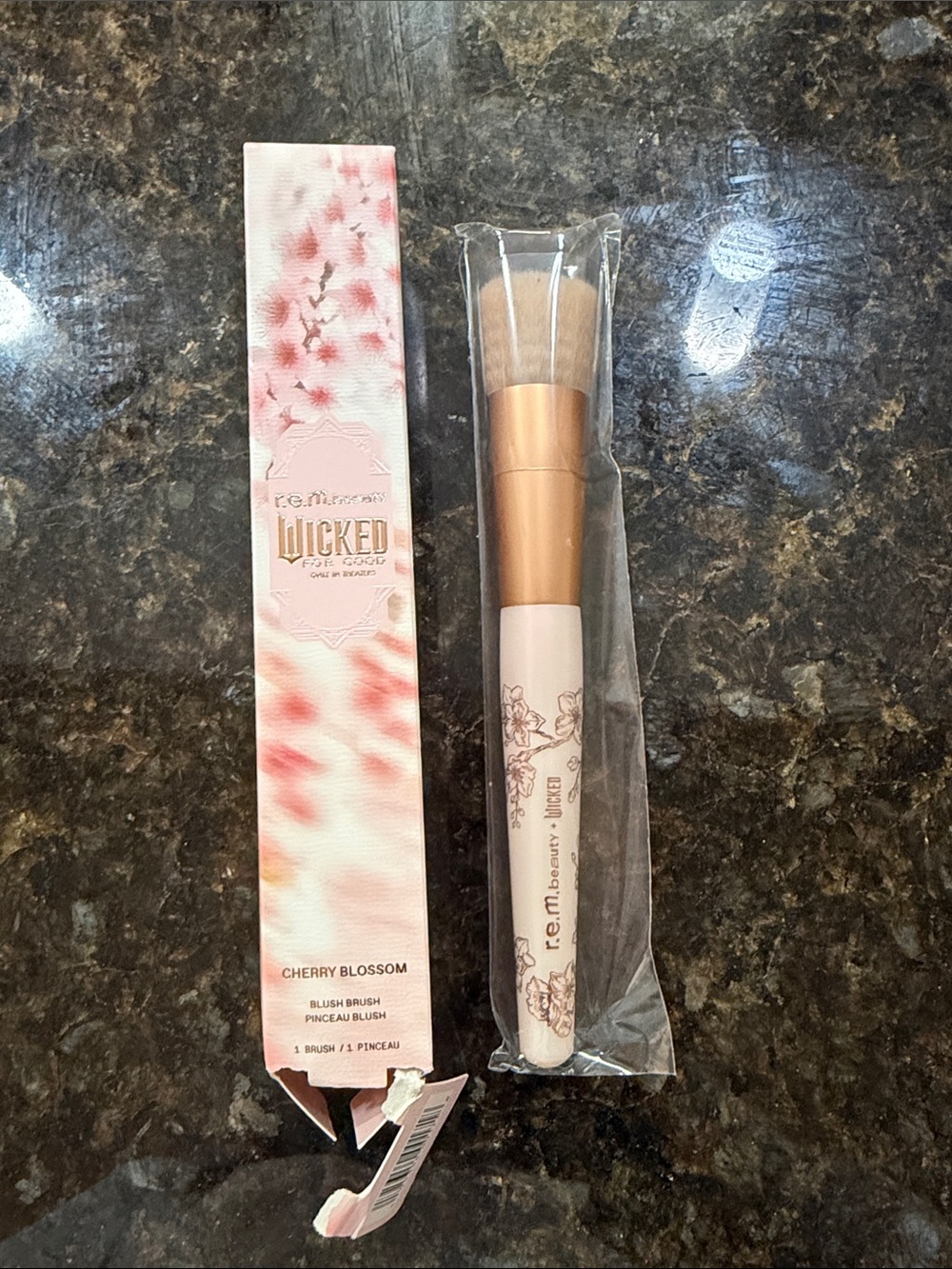 REM Beauty Wicked Cherry Blossom Blush Brush - New